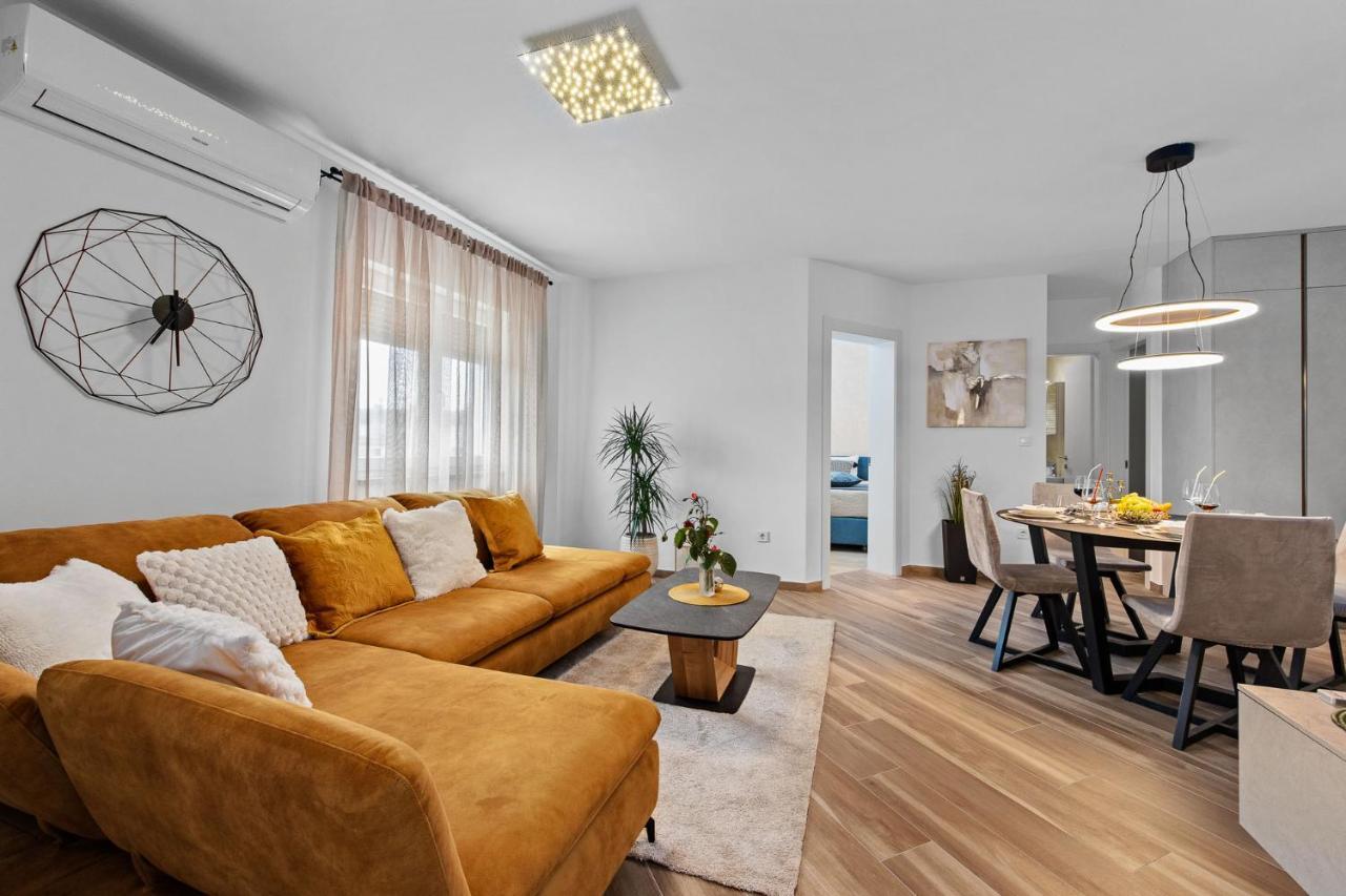 Leone Apartman